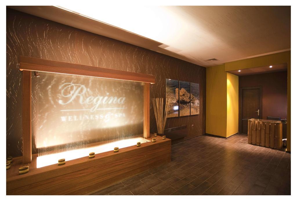 Aparthotel Regina Mare ツァレヴォ エクステリア 写真