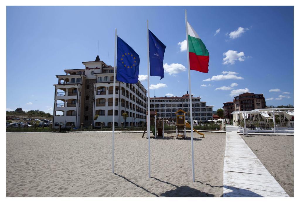 Aparthotel Regina Mare ツァレヴォ エクステリア 写真